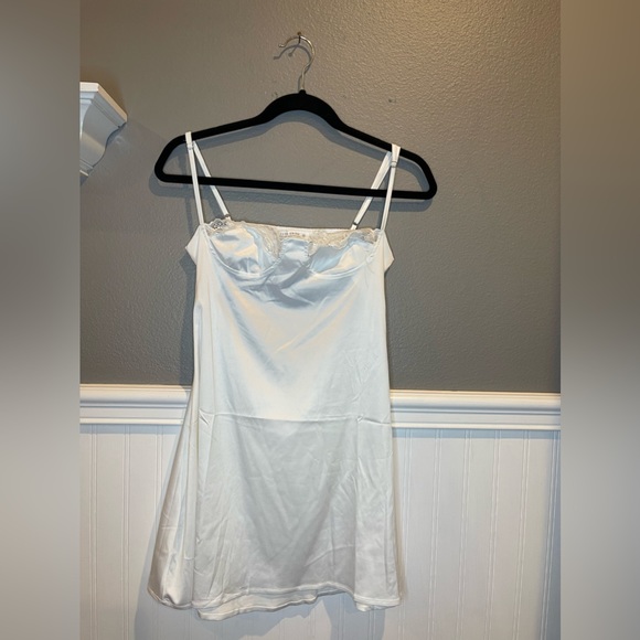 12th Tribe Candace White Mini Slip - Picture 7 of 7